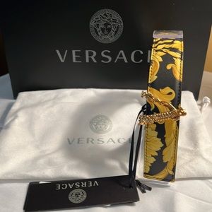 🔥 💯 NWT Authentic Versace Virtus Barocco Leather Belt
